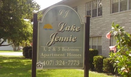 Primary Photo - Lake Jennie I