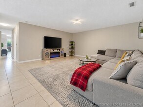 Building Photo - 12230 Dartmoor Dr