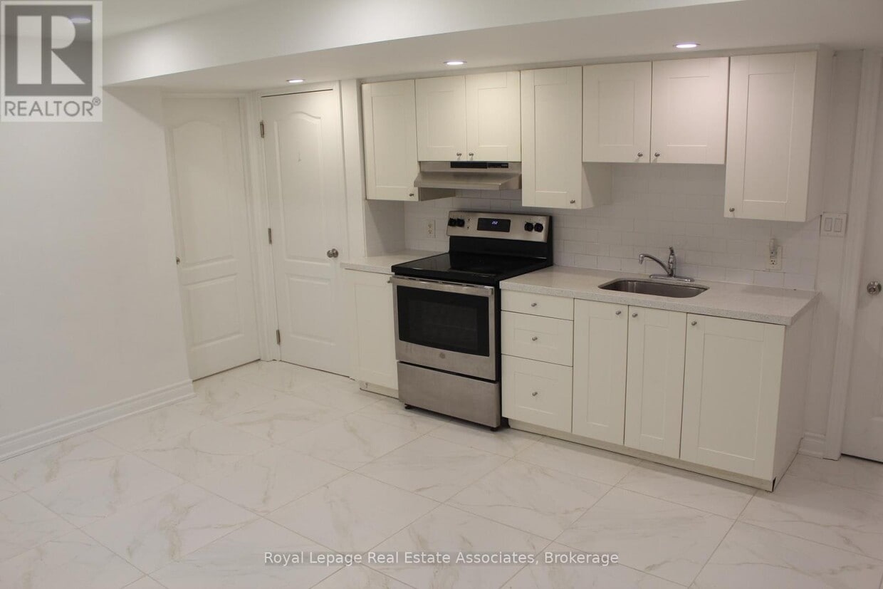 Photo principale - 2 Bakersfield Rd