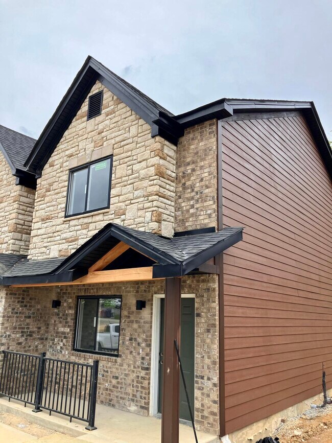 244 Pepperhill Dr, London, KY 40741 Apartments in London, KY