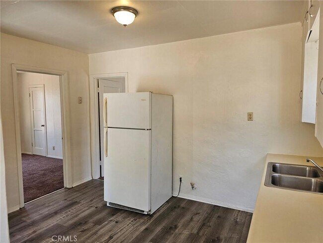 Foto del edificio - 26483 E 9th St