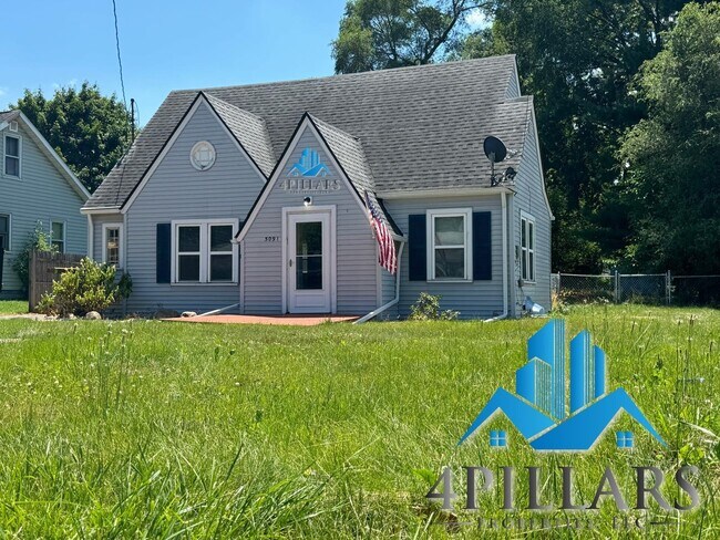Foto del edificio - "Charming 3-Bed Home at 5091 Central Avenu...