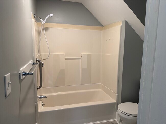 Baño - 336 Portland St