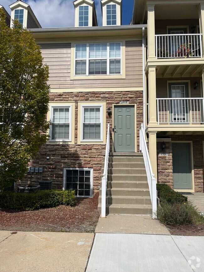 Apartments For Rent in Lake Orion, MI 3 Rentals