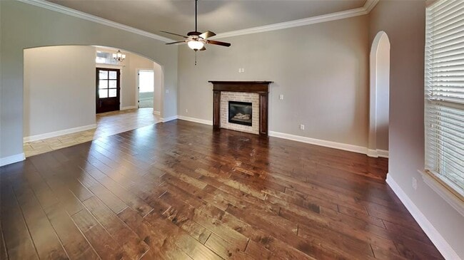 Building Photo - 213 SW 175th Terrace