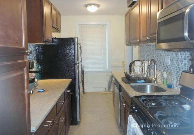 Building Photo - 90 Kilsyth Rd