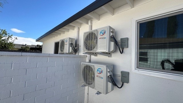 Foto del edificio - 16744 Athol St