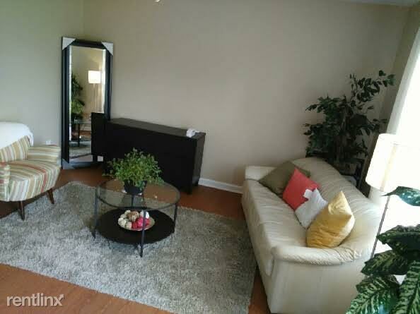 Foto del edificio - 5305 Mildenhall Way