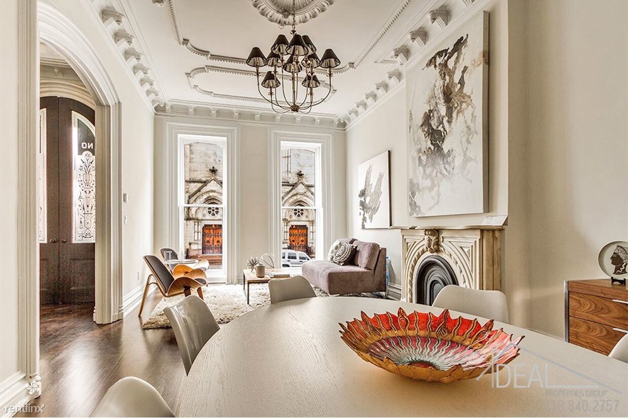 Foto principal - 272 Lafayette Ave