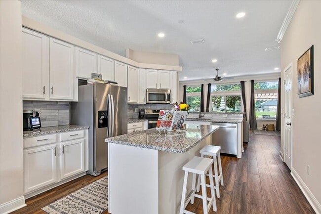 Building Photo - 4 bedroom in Saint Johns FL 32259