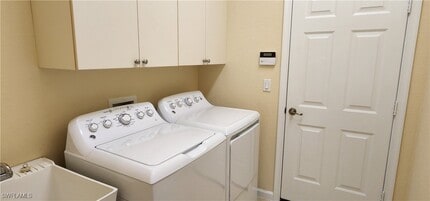 Building Photo - 7856 Founders Cir Building Photo - 7856 Founders Cir