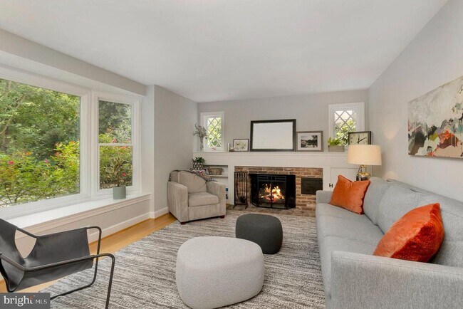 Foto del edificio - 3160 Holmes Run Rd