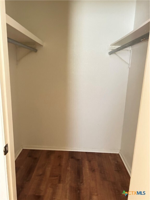 Foto del edificio - 1051 Country Club Unit G #26 Dr