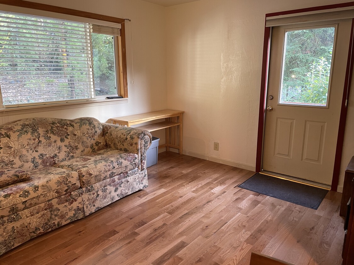 Building Photo - 13034 Wood Rose Way