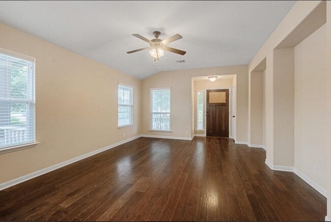 Building Photo - 8532 Harrier Dr