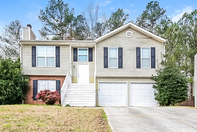 Building Photo - 6745 Hidden Lake Dr
