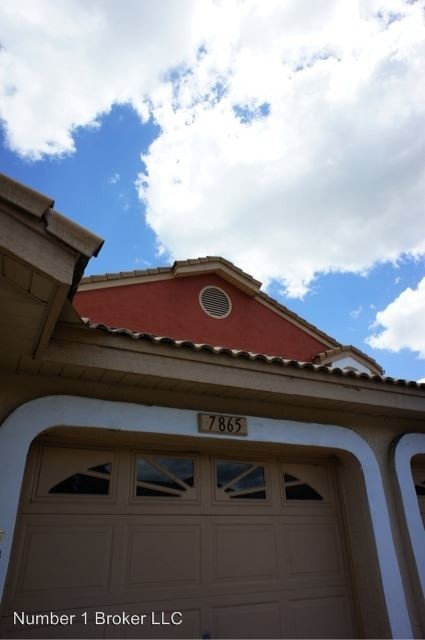 Primary Photo - 7400 Sugar Bend Dr