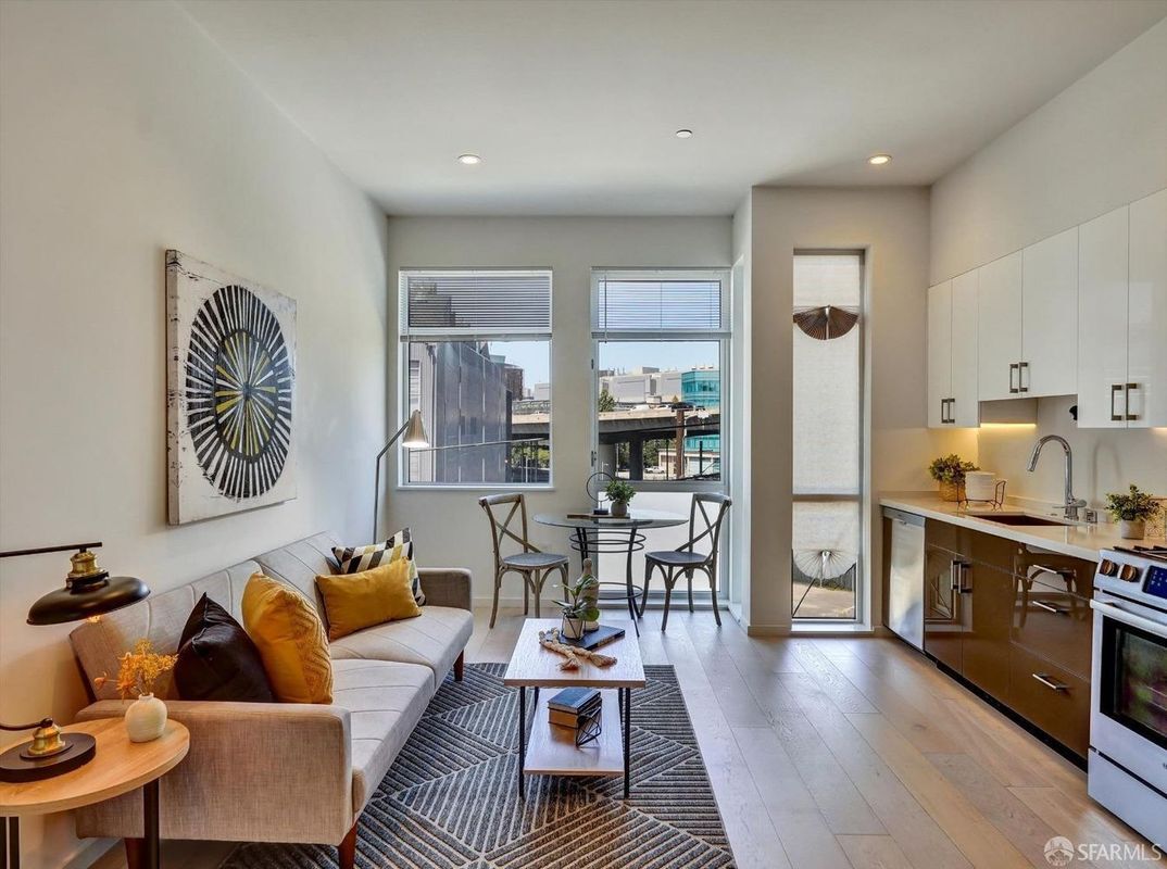 Foto principal - 1001 17th St