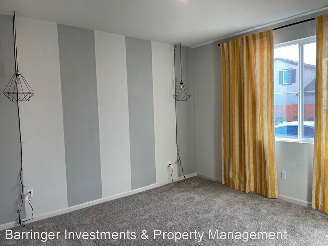 Foto del edificio - 3 br, 2 bath House - 1494 Dorrington Ln