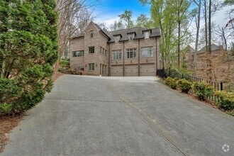 Building Photo - 115 Mount Paran Ridge