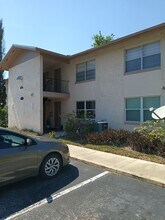 Building Photo - 1924 Honour Rd