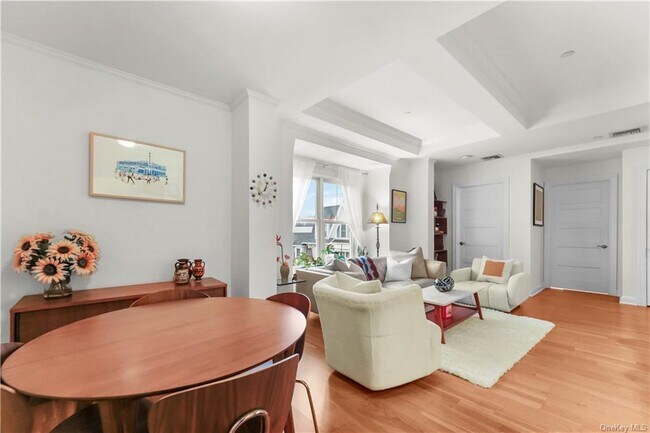 Foto del edificio - 225 Stanley Ave