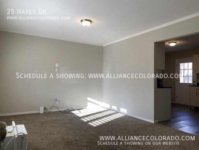 Building Photo - 25 Hayes Dr
