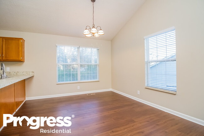 Building Photo - 5712 Cedar Ash Crossing