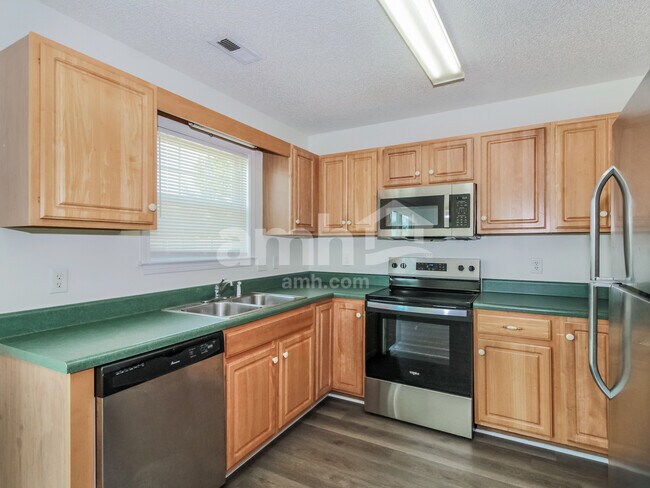 Foto del edificio - 7236 Walking Horse Ct