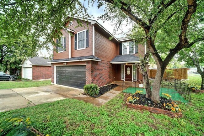 Building Photo - 14501 Menifee St