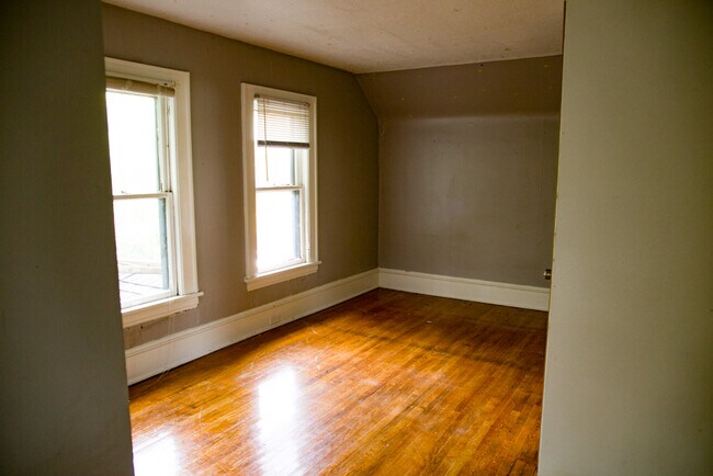 Foto del edificio - 1054 24th Ave SE