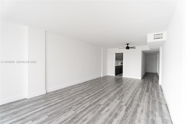 Building Photo - 3660 NE 166th St