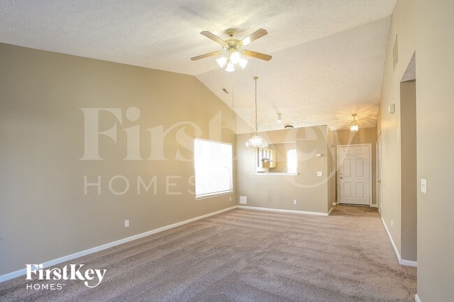 Foto del edificio - 4 Ashwood Cir