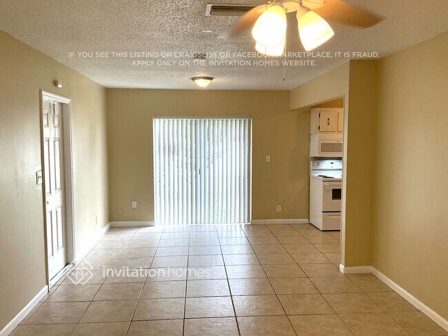 Foto del edificio - 7939 SW 3rd St