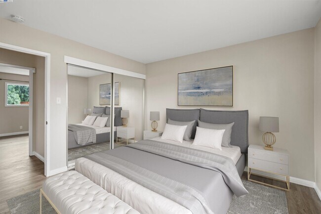 Foto del edificio - 7529 Ironwood Dr