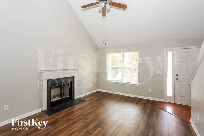 Foto del edificio - 1537 Kindred Cir NW