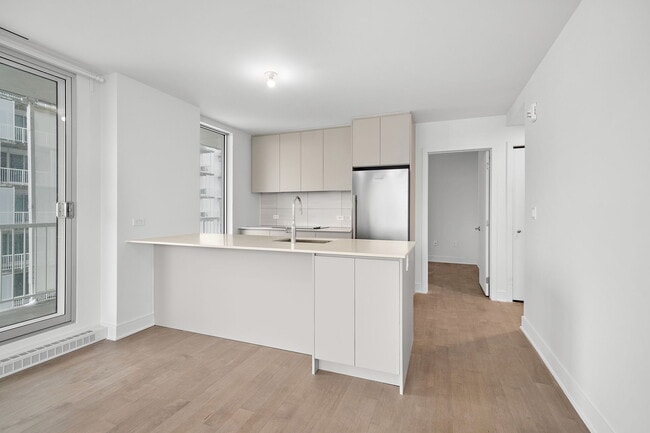 Building Photo - 2320 R Tupper
