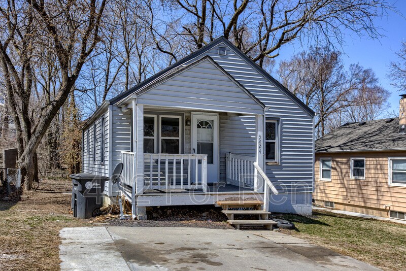 Primary Photo - 3224 N 40th St