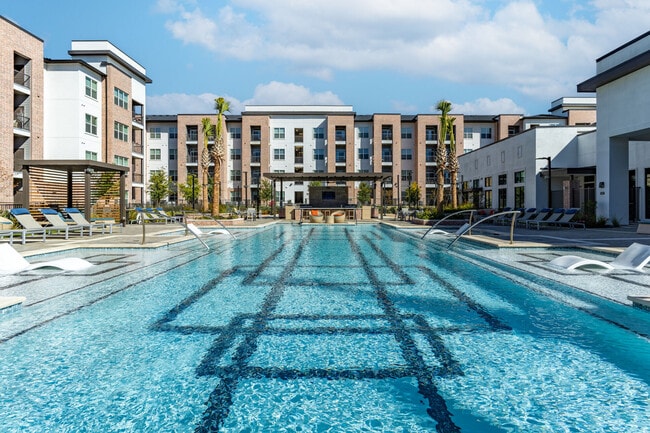 Bellrock La Frontera apartments — community photo - Bellrock La Frontera