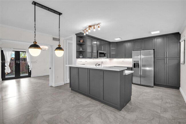 Foto del edificio - 3265 Virginia St