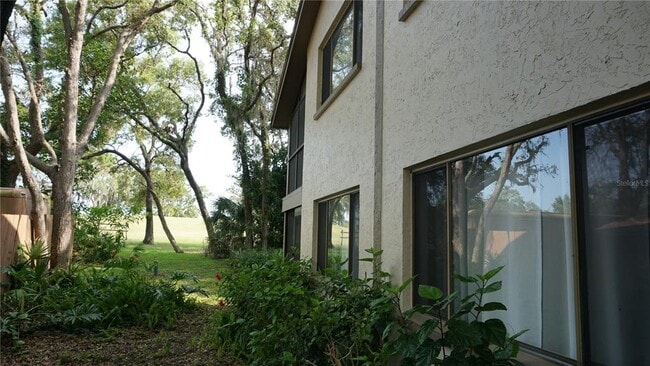 Building Photo - 13012 Wedgewood Way