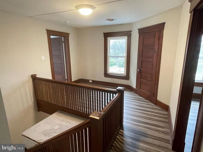 Building Photo - 408 Maryland Ave