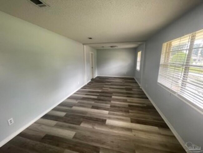 Foto del edificio - 6511 Antietam Dr