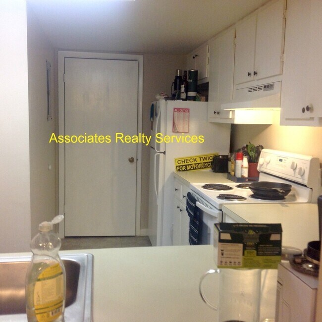 Foto del edificio - 3071 NW 28th Cir