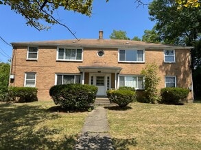 Building Photo - 26 W Boston Ave