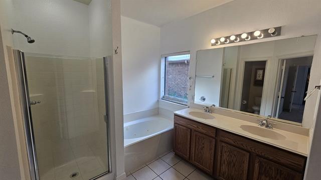 Building Photo - 4509 Brighton Dr