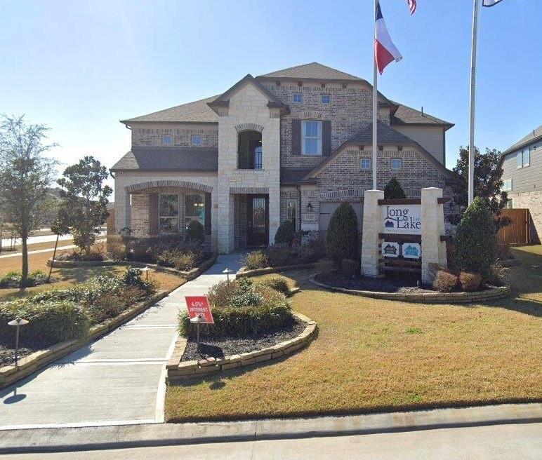 Primary Photo - 13201 Anchor Bay Dr