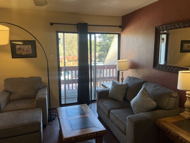 Foto del edificio - 25972 US-70