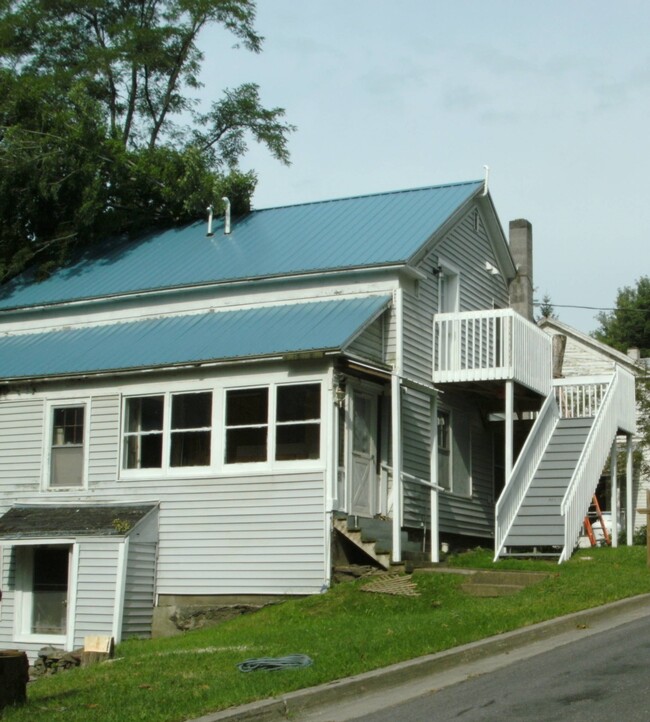 61 West Street - 61 West St
