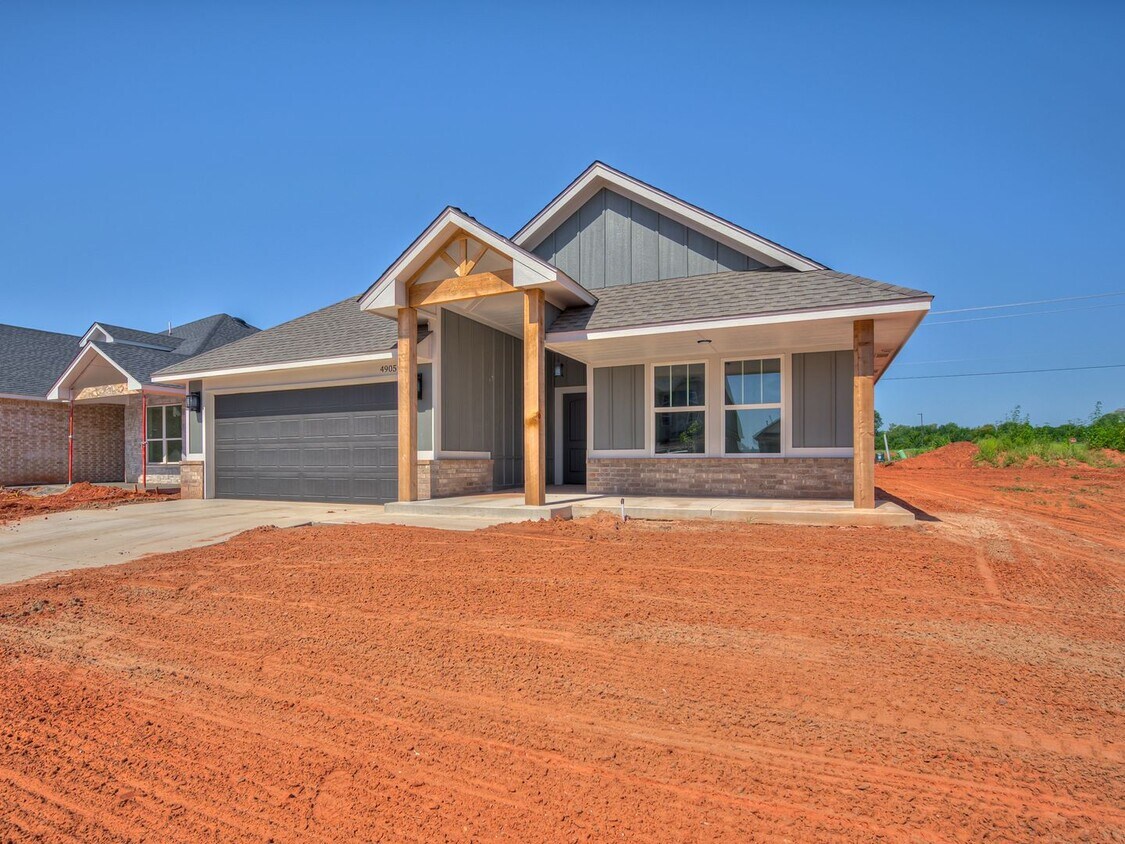 Foto principal - Brand New Home available Mid August 2025- Mustang Park
